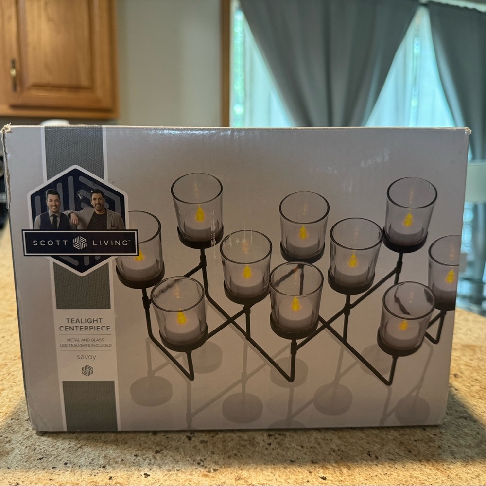 Tea light candle centerpiece